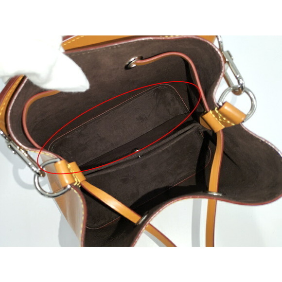 Louis Vuitton NeoNoe BB Epi Goldmiel Shoulder Bag - Picture 8 of 9